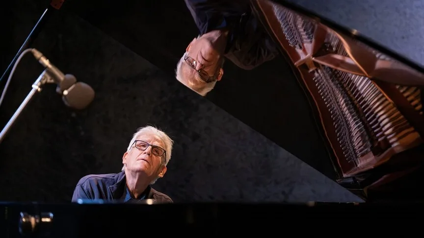 23. Uluslararası Gümüşlük Müzik Festivali'nde ABD'li piyanist Craig Sheppard konser verdi