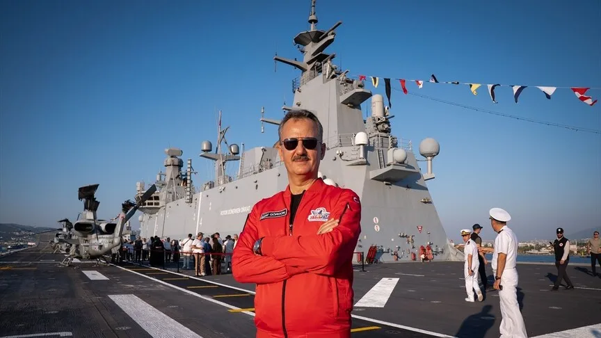 SSB Başkanı Görgün, TEKNOFEST Mavi Vatan'da TCG Anadolu'yu ziyaret etti