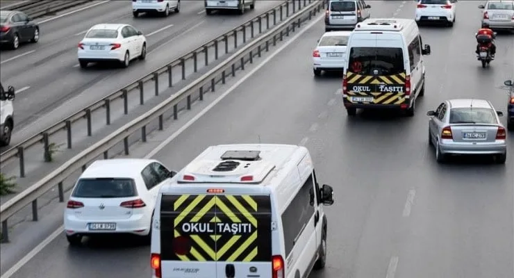 81 ilde okula uyum haftası başladı: Milyonlarca öğrenci için ilk ders zili çaldı