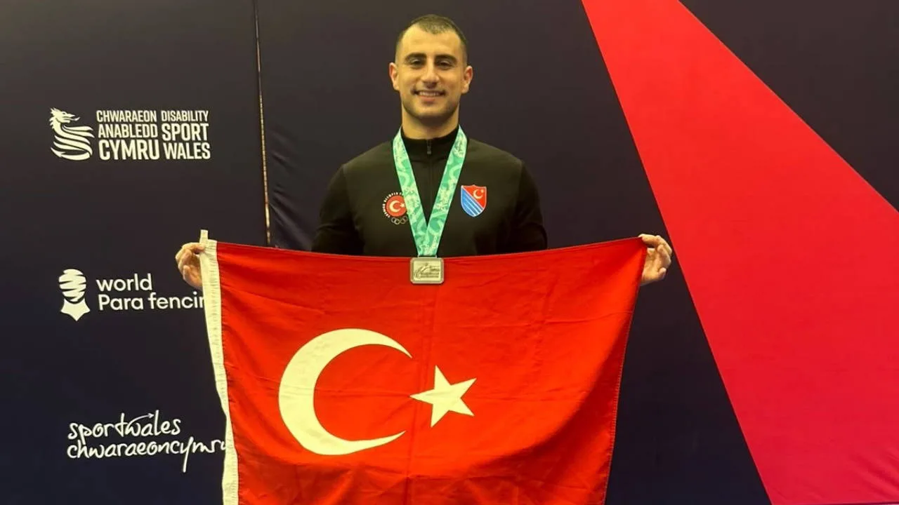 Hakan Akkaya'dan Avrupa Şampiyonası'nda gümüş madalya!