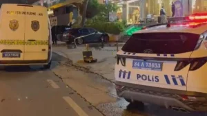 Beylikdüzü'nde kafeyi kurşunlayan şüpheli kaçtı