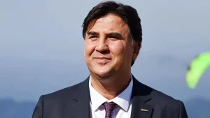 Son dakika... Fethiye Belediye Başkanı'na silahlı saldırı