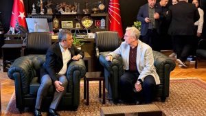 Mansur Yavaş’tan Özgür Özel’e ziyaret