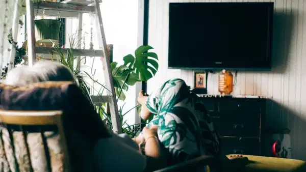 YouTube'da yapay zeka ile hazırlanan içerikler daha belirgin işaretlenecek