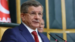 Davutoğlu’ndan 'Bilgi Üniversitesi' açıklaması: '48 saat içinde birbirine zıt iki çelişkili karar'