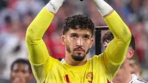 Sergen Yalçın'ın ayrılığı sonrası... Beşiktaş'ta Altay Bayındır gelişmesi