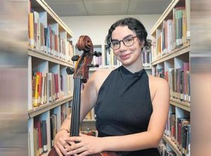 Oxford hayali için burs arıyor