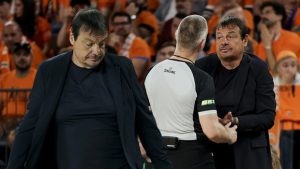 Final Four'a kalamayan Panathinaikos'ta Ergin Ataman'dan sert açıklama: 'Hakem standartları aynı olursa Valencia şampiyon olur!'