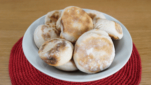 Glutensiz mini bazlama tarifi (Videolu)