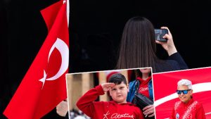 19 Mayıs Atatürk'ü Anma, Gençlik ve Spor Bayramı büyük bir coşkuyla kutlandı: Binlerce kişi Anıtkabir'e akın etti