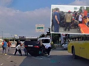 Kadıköy'de sürücüsü rahatsızlanan otomobil takla attı! Feci kaza kamerada