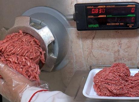 Kurban Bayramı öncesi kritik uyarı! İzinsiz kıyma çekene rekor ceza