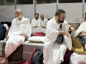 Milyonlarca Müslüman Arafat'ta! Türk hacı adayları da vakfe saatini bekliyor