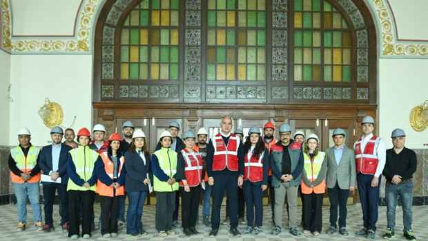 Bakan Ersoy Haydarpaşa’da ilk kez anlattı: 130 yıllık Haydarpaşa Garı tarihinde ilk kez kapsamlı restorasyonla geleceğe hazırlanıyor