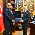 Devlet Bahçeli, Kerkük Valisi Muhammed Seman Ağa'yı kabul etti