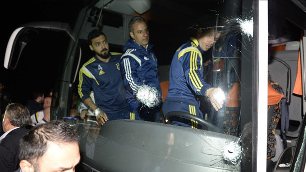 Bakan Gürlek'ten Fenerbahçe talimatı! Saldırı dosyası yeniden incelemeye alındı