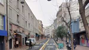 İstanbul'da iki ilçedeki bazı yollar trafiğe kapatıldı