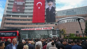 Son dakika... CHP İl Belediye Başkanlarından ortak açıklama: 'Özgür Özel’in verdiği mücadelenin yanındayız'