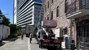 Meslek Fabrikası'nda tahliye başladı!