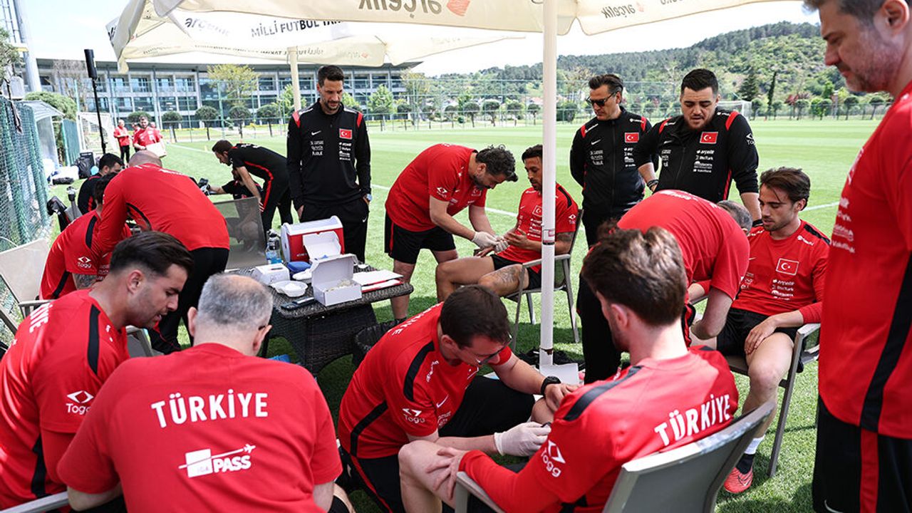 Milli oyuncular, testten geçti