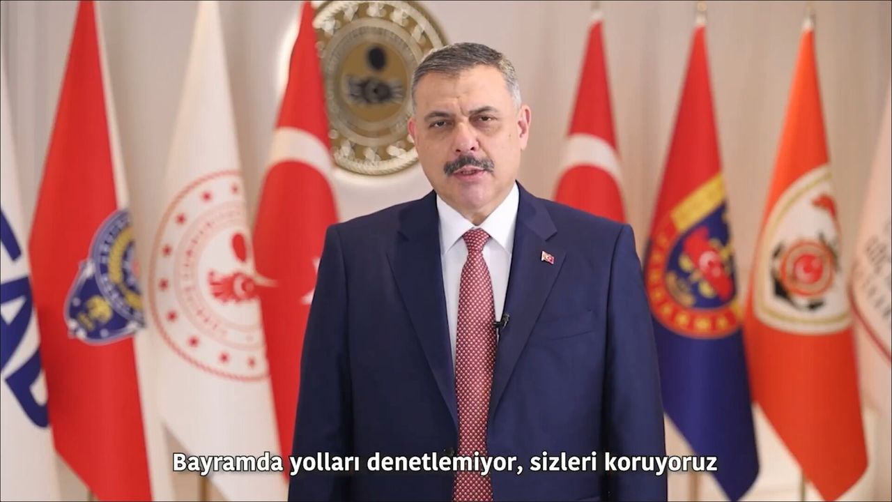 'Bayramda yolları yalnızca denetlemiyor, aynı zamanda koruyoruz'