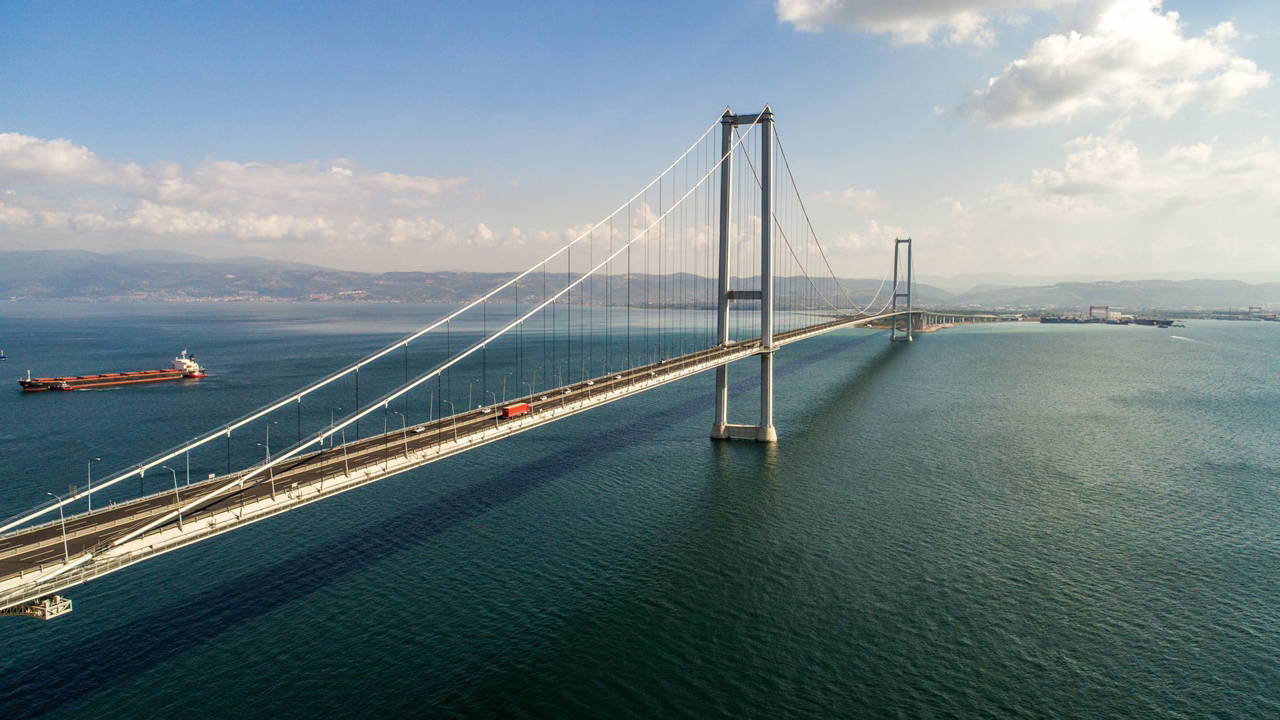 Kurban Bayramı'nda köprü ve otoyollar ücretsiz mi? Bayramda Osmangazi Köprüsü, 15 Temmuz Şehitler ve Fatih Sultan Mehmet Köprüsü geçişleri bedava mı?