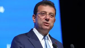 İmamoğlu'ndan 'mutlak butlan' kararı sonrası yeni mesaj: 'Genel Başkanımız Özgür Özel'in ve partimizin yanındayım'