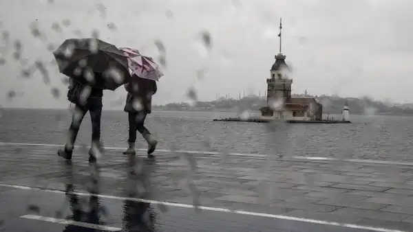 AKOM’dan uyarı: İstanbul’da sağanak gün boyu etkili olacak