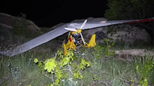 Kapadokya’da ‘microlight’ zorunlu iniş yaptı: Pilot ve yolcu yaralandı