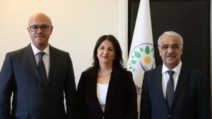 DEM Parti'nin İmralı heyeti Öcalan ile görüştü