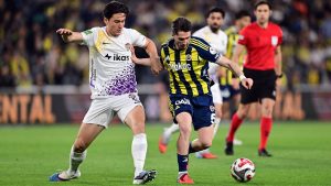 Eyüpspor'un 2. golünün ardından... Fenerbahçe taraftarından futbolculara tepki