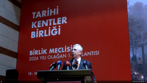 Mansur Yavaş Yeniden Tarihi Kentler Birliği Başkanı Oldu