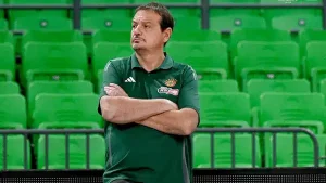 Panathinaikos Başantrenörü Ergin Ataman'dan ayrılık iddialarına net yanıt