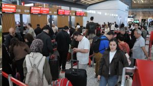 İstanbul'daki havalimanlarında Kurban Bayramı yoğunluğu