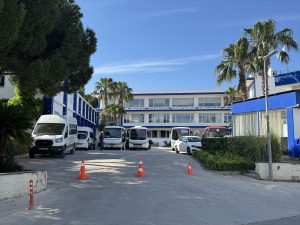 İzmir'de Güzelbahçe Belediyesine yönelik operasyonda Belediye Başkanı ve 1 şüpheli tutuklandı