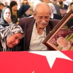 İzmir'de hayatını kaybeden asker Zonguldak'ta son yolculuğuna uğurlandı