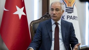 Efkan Ala'dan CHP'ye tepki. "Mahkemede kaybettiklerini AK Parti'de aramaktan vazgeçsinler"