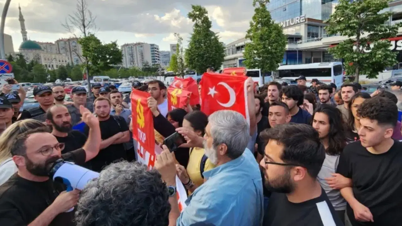 TKP’den ‘Koç Holding’ protestosu: ‘Biz onlara değil bu ülkenin emekçi halkına güveniyoruz’