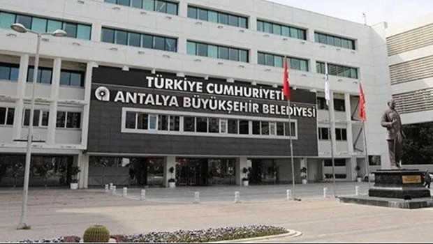 Antalya Büyükşehir Belediyesi’ne yeni soruşturma; 3 gözaltı