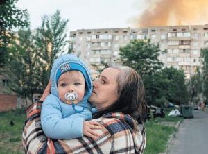 Ukrayna’ya şiddetli saldırı: 17 ölü