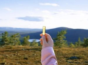 Güneşin hiç batmadığı yerde 23 bin dolarlık altın avı! Turistlerin bulması için sakladılar