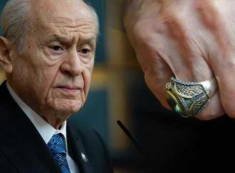 MHP Lideri Bahçeli'nin yüzüğü ve rozetindeki anlam dikkatleri çekti