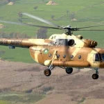 Pakistan'da askeri helikopter kalkış sırasında düştü!