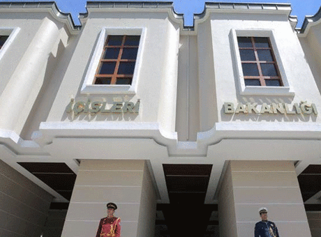 İçişleri Bakanlığı'ndan 'gözaltında kötü muamele' iddialarına soruşturma