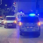Kafede tartıştığı kişiyi tabancayla bacağından vurup kaçtı