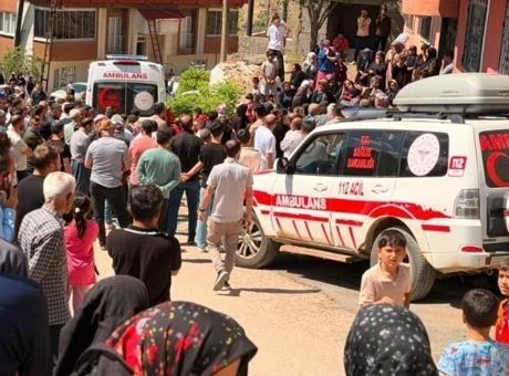 Hakkari'de aile faciası! Uzman çavuş kayınpederinin evini bastı: 4 ölü