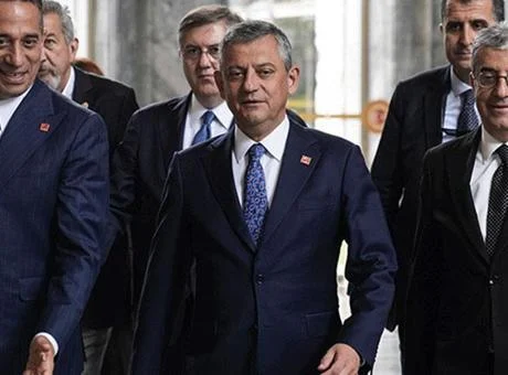 Kılıçdaroğlu'nun son hamlesi CHP'yi daha da karıştıracak! Özgür Özel'İn yerine geçecek isim…