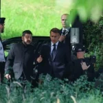 G7 Zirvesi'nde Macron ve Zelenskiy'den Trump dedikodusu! Mikrofon açık kaldı