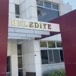 Son dakika... Seferihisar Belediyesi'ne 'rüşvet' operasyonu! 6 kişi gözaltına alındı