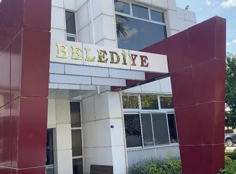 Son dakika… Seferihisar Belediyesi'ne 'rüşvet' operasyonu! 6 kişi gözaltına alındı